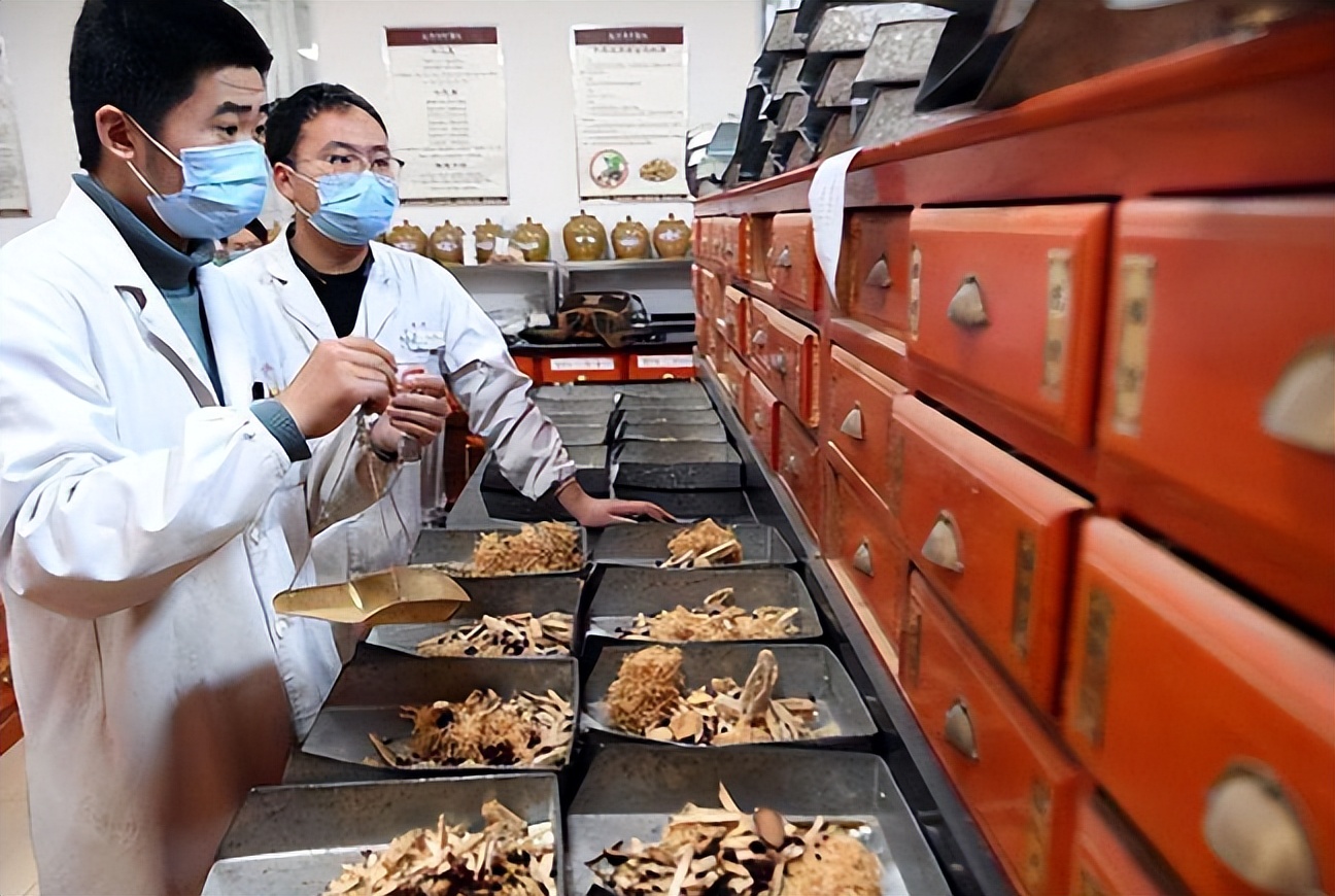 醫(yī)院&ldquo;代煎中藥&rdquo;為何遭遇冷落?藥師說出這6個深層原因